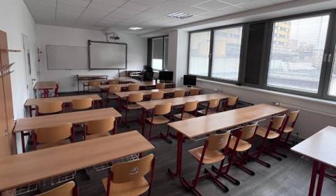 Pronájem Kancelářské prostory, Kancelářské prostory, Hutnícka, Košice 