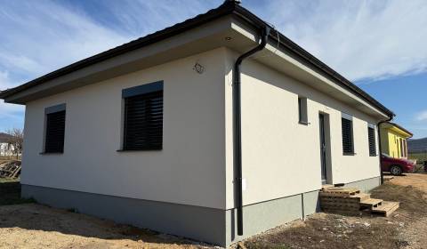 Prodej Rodinný dům, Rodinný dům, Topoľčany, Slovensko