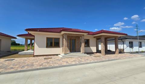 Prodej Rodinný dům, Rodinný dům, Piešťany, Slovensko