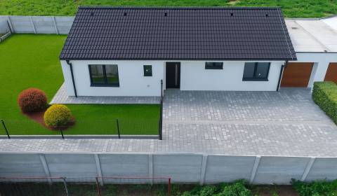 Prodej Rodinný dům, Rodinný dům, Bratislavská 26, Senec, Slovensko
