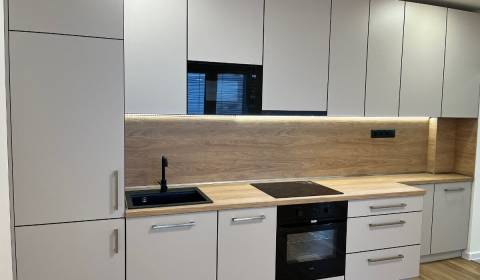 Pronájem Byt 1+1, Byt 1+1, Čiernomorská, Košice - Nad Jazerom, Slovens