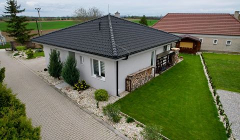 Prodej Rodinný dům, Rodinný dům, Dvory nad Žitavou, Nové Zámky, Sloven