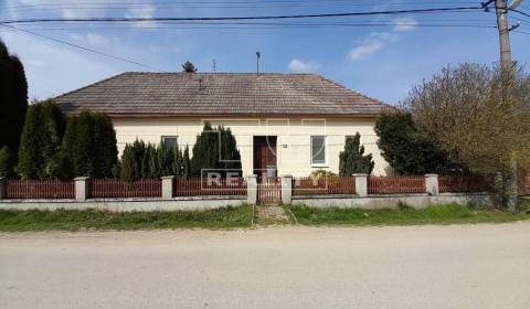Prodej Rodinný dům, Nové Mesto nad Váhom, Slovensko