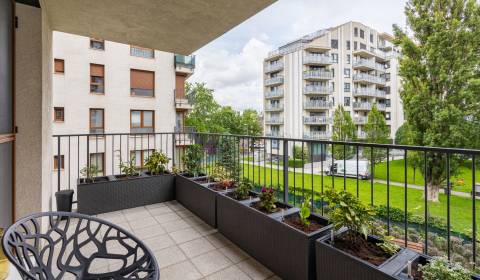 Prodej Byt 4+1, Byt 4+1, Drieňová, Bratislava - Ružinov, Slovensko