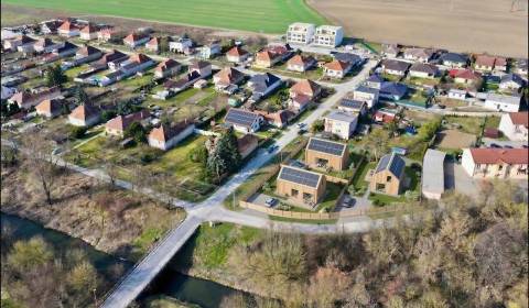 Prodej Pozemky - bydlení, Pozemky - bydlení, Nitra, Slovensko