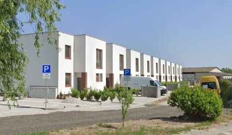 Prodej Rodinný dům, Rodinný dům, Družstevná, Senec, Slovensko