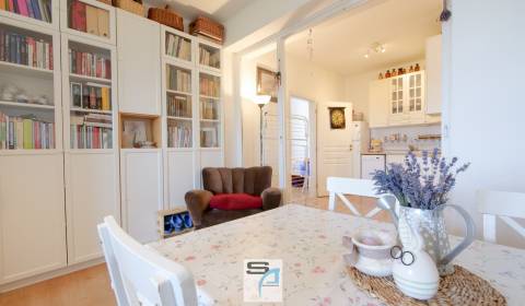 Prodej Byt 3+1, Byt 3+1, Na Hrebienku, Bratislava - Staré Mesto, Slove