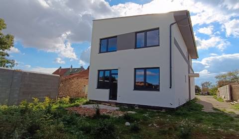 Prodej Byt 2+1, Byt 2+1, Hody, Galanta, Slovensko