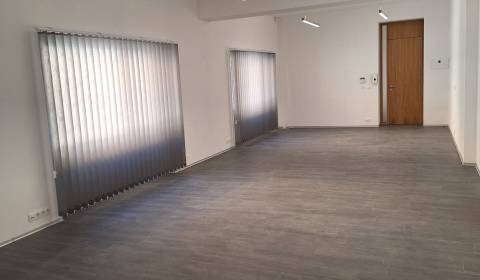 Pronájem Kancelářské prostory, Kancelářské prostory, Hlavná, Prešov, S