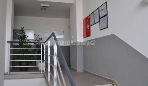 Pronájem Kancelářské prostory, Kancelářské prostory, Priemyselná, Gala