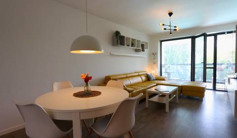 Pronájem Byt 2+1, Byt 2+1, Rekračná, Piešťany, Slovensko