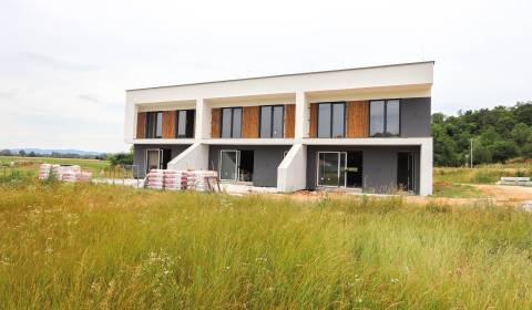 Prodej Rodinný dům, Rodinný dům, Modrovka, Nové Mesto nad Váhom, Slove