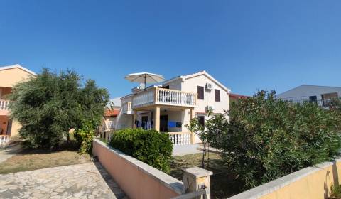 CHORVATSKO - Rodinný dům - VRSI - ZADAR