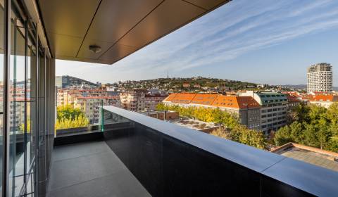 Pronájem Byt 3+1, Byt 3+1, Námestie slobody, Bratislava - Staré Mesto,