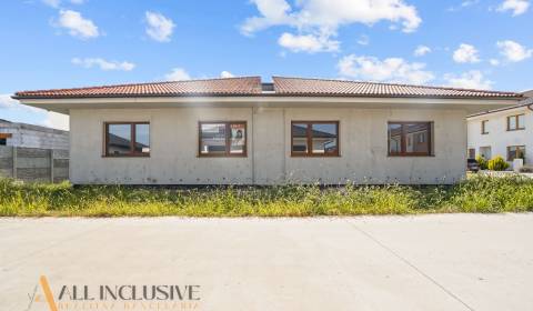 Prodej Rodinný dům, Rodinný dům, Mládežnícka, Galanta, Slovensko