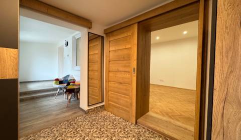 Pronájem Rodinný dům, Rodinný dům, Bystrická cesta, Košice - Pereš, Sl