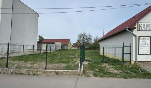Prodej Rodinný dům, Rodinný dům, SNP, Levice, Slovensko