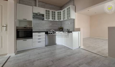 Prodej Rodinný dům, Komárno, Slovensko