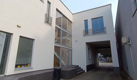 Pronájem Kancelářské prostory, Kancelářské prostory, Galanta, Galanta,