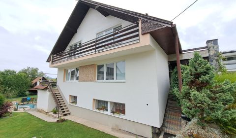 Prodej Rodinný dům, Rodinný dům, Liptovské Sliače, Ružomberok, Slovens