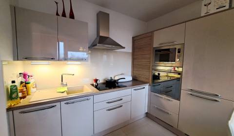 Prodej Byt 3+1, Byt 3+1, Wilsonovo nábrežie, Nitra, Slovensko