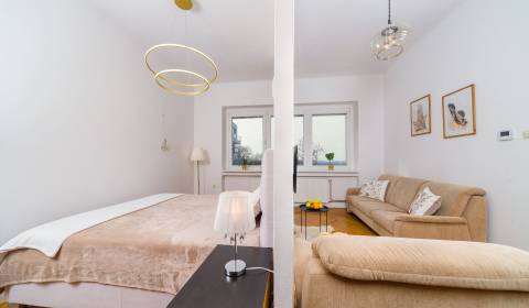 Prodej Byt 1+1, Byt 1+1, Hradné údolie, Bratislava - Staré Mesto, Slov