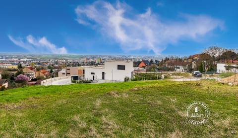 Pozemky - bydlení, Pod zemným vrchom, Bratislava