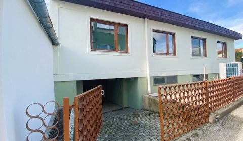 Prodej Rodinný dům, Rodinný dům, Hauptstraße, Neusiedl am See, Rakousk