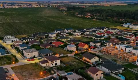 Prodej Pozemky - bydlení, Pozemky - bydlení, Vavrinecká, Pezinok, Slov