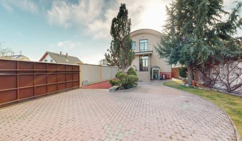 Prodej Rodinný dům, Rodinný dům, Hradská, Bratislava - Vrakuňa, Sloven