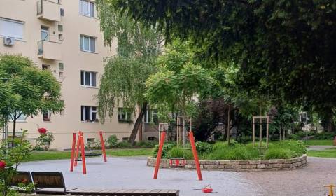 Prodej Byt 3+1, Byt 3+1, Bratislava - Staré Mesto, Slovensko