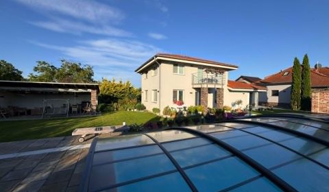 Prodej Rodinný dům, Rodinný dům, Trnavská, Senec, Slovensko