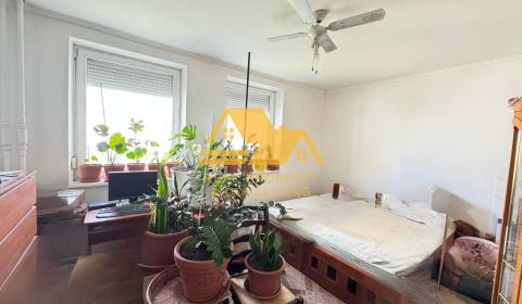 Prodej Byt 2+1, Byt 2+1, Nové Zámky, Nové Zámky, Slovensko