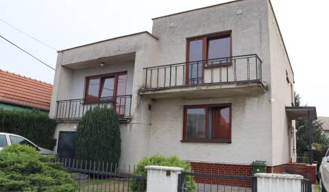 Pronájem Rodinný dům, Rodinný dům, Hlavná ulica, Malacky, Slovensko