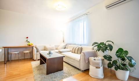 Prodej Byt 3+1, Byt 3+1, Juraja Slottu, Trnava, Slovensko