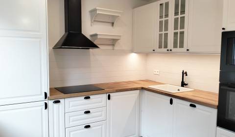 Pronájem Byt 3+1, Byt 3+1, Charkovská, Martin, Slovensko