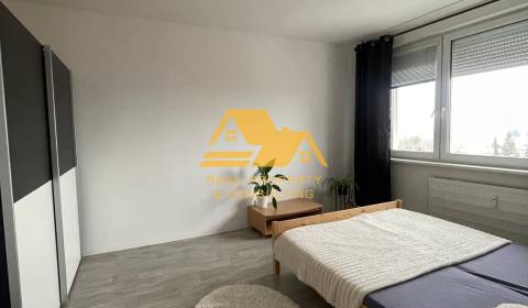 Pronájem Byt 1+1, Byt 1+1, Nové Zámky, Nové Zámky, Slovensko