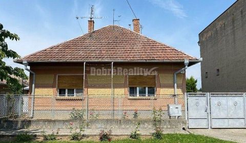 Prodej Rodinný dům, Rodinný dům, Levice, Slovensko