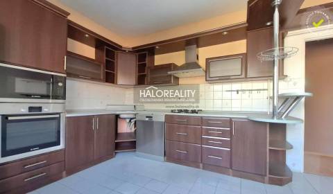 Prodej Rodinný dům, Nové Zámky, Slovensko