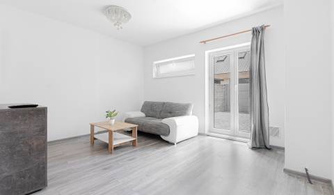 Prodej Rodinný dům, Rodinný dům, Senec, Slovensko