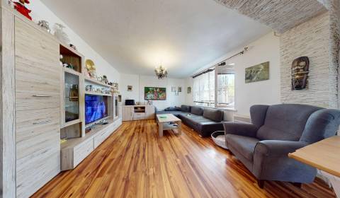 Prodej Rodinný dům, Rodinný dům, Bahenská, Senica, Slovensko