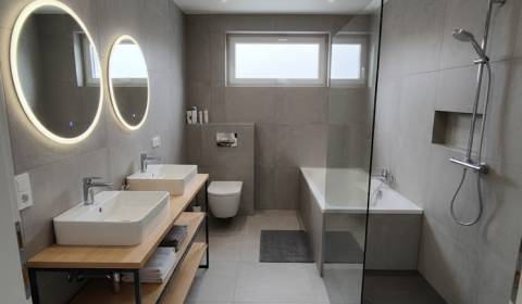 Prodej Rodinný dům, Rodinný dům, Hlohovec, Slovensko