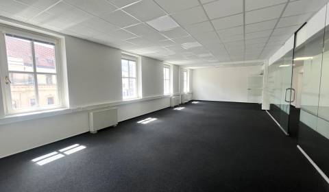 Pronájem Kancelářské prostory, Kancelářské prostory, Obchodná, Bratisl