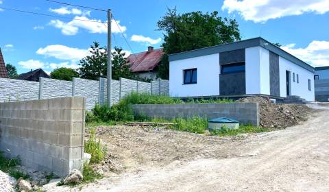 Prodej Rodinný dům, Rodinný dům, Bánovce nad Bebravou, Slovensko