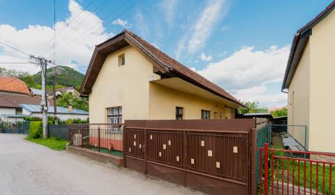 Prodej Rodinný dům, Rodinný dům, Omšenie, Trenčín, Slovensko