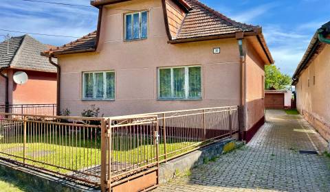 Prodej Rodinný dům, Rodinný dům, Bánovce nad Bebravou, Slovensko