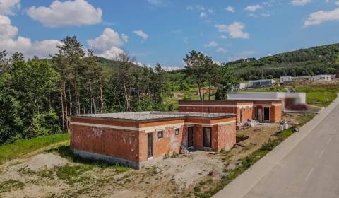 Prodej Rodinný dům, Rodinný dům, Šípková, Ilava, Slovensko