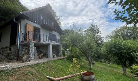 Prodej Chata, Chata, Trenčín, Slovensko