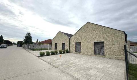 Prodej Rodinný dům, Rodinný dům, Senec, Slovensko