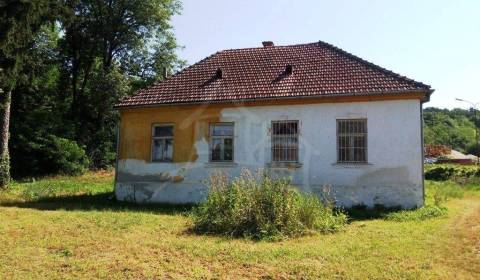 Prodej Rodinný dům, Rodinný dům, Nové Mesto nad Váhom, Slovensko